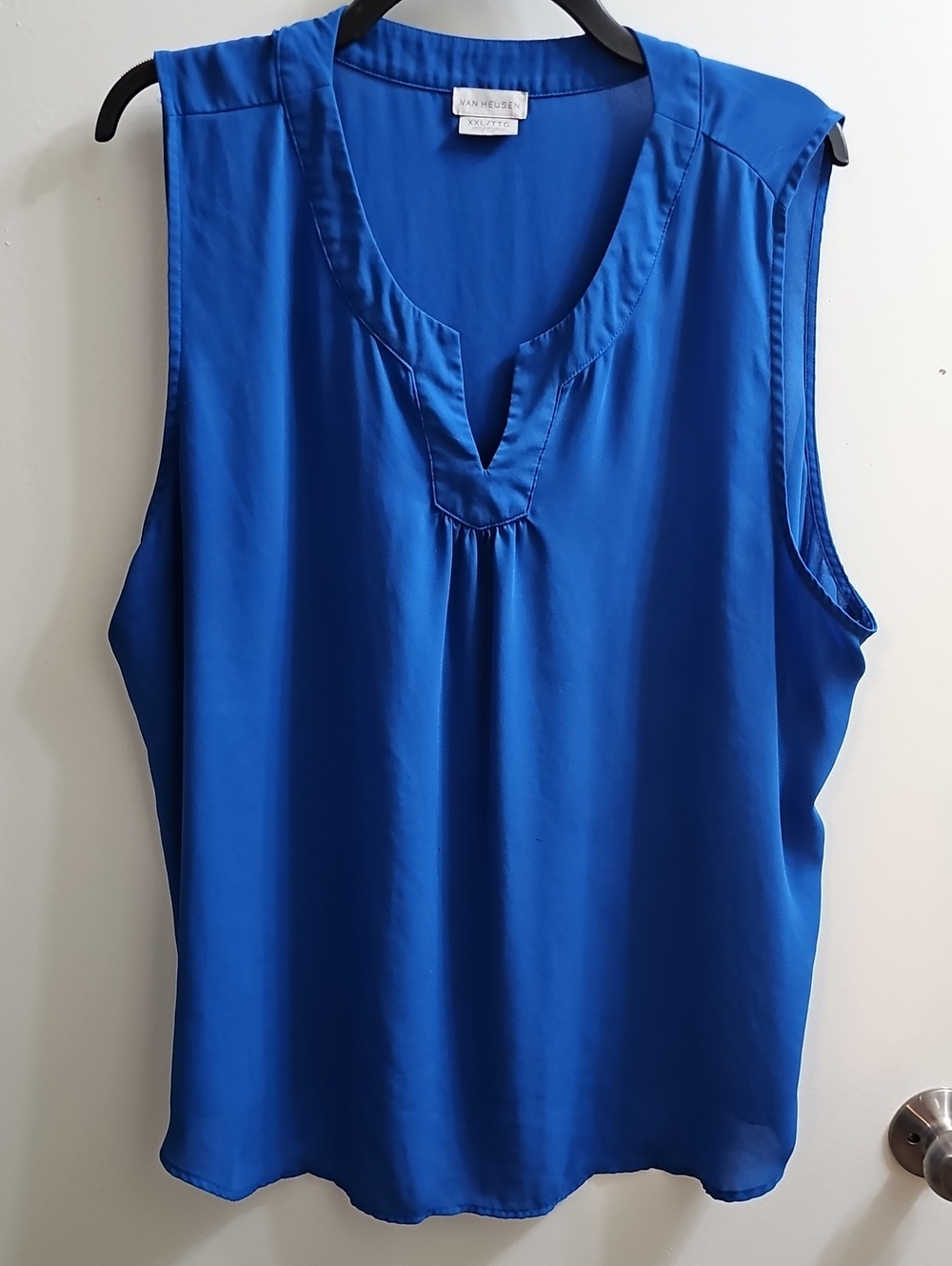 Van Heusen Sleeveless Split V-Neck Top - Blue